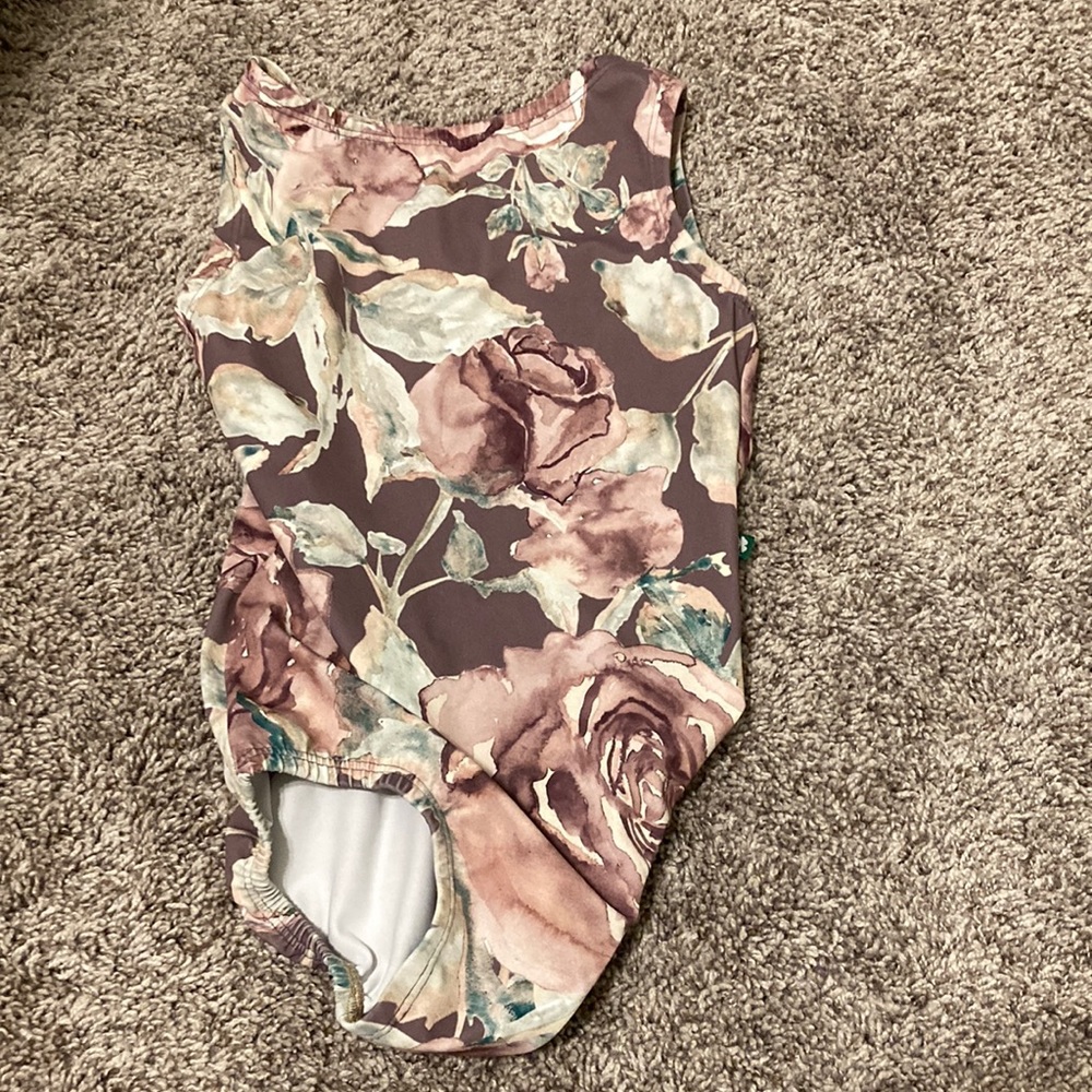 LuckyLeo Rustic Flower Dance Leotard